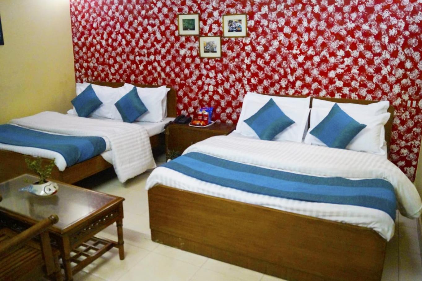 Hotel Hrs - New Delhi Railway Station Exteriör bild